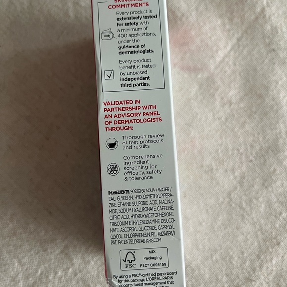 Loreal Revitalift Derm Intensives 2.5% Hyaluronic Acid Caffeine Eye Serum 0.67oz - Picture 2 of 6